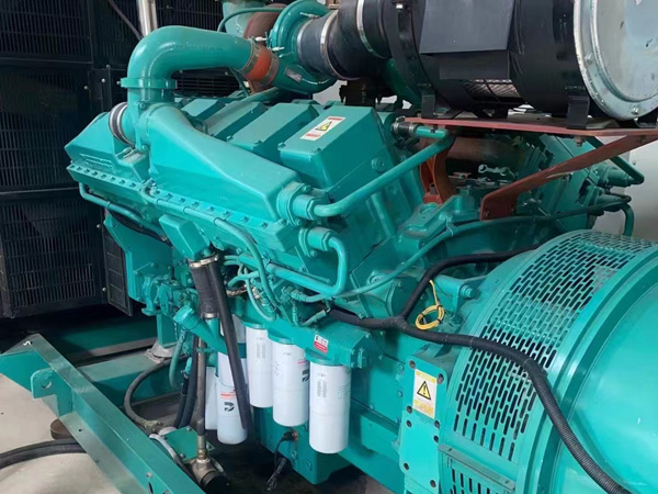 乐平更换100kW柴油发电机组机油时，需要注意哪些事项？