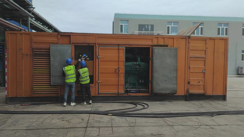 乐平如何检查柴油发电机组的机油油位？